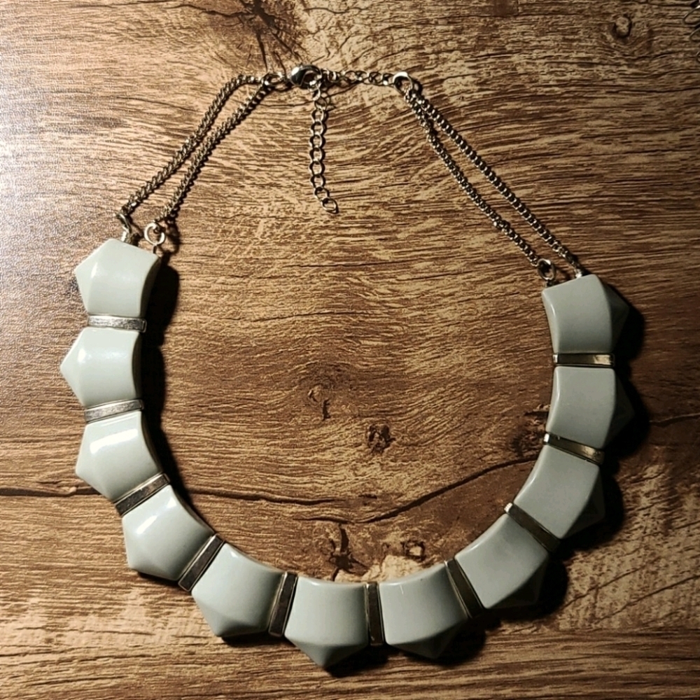 Vintage Gold and Light Green Geometric Necklace